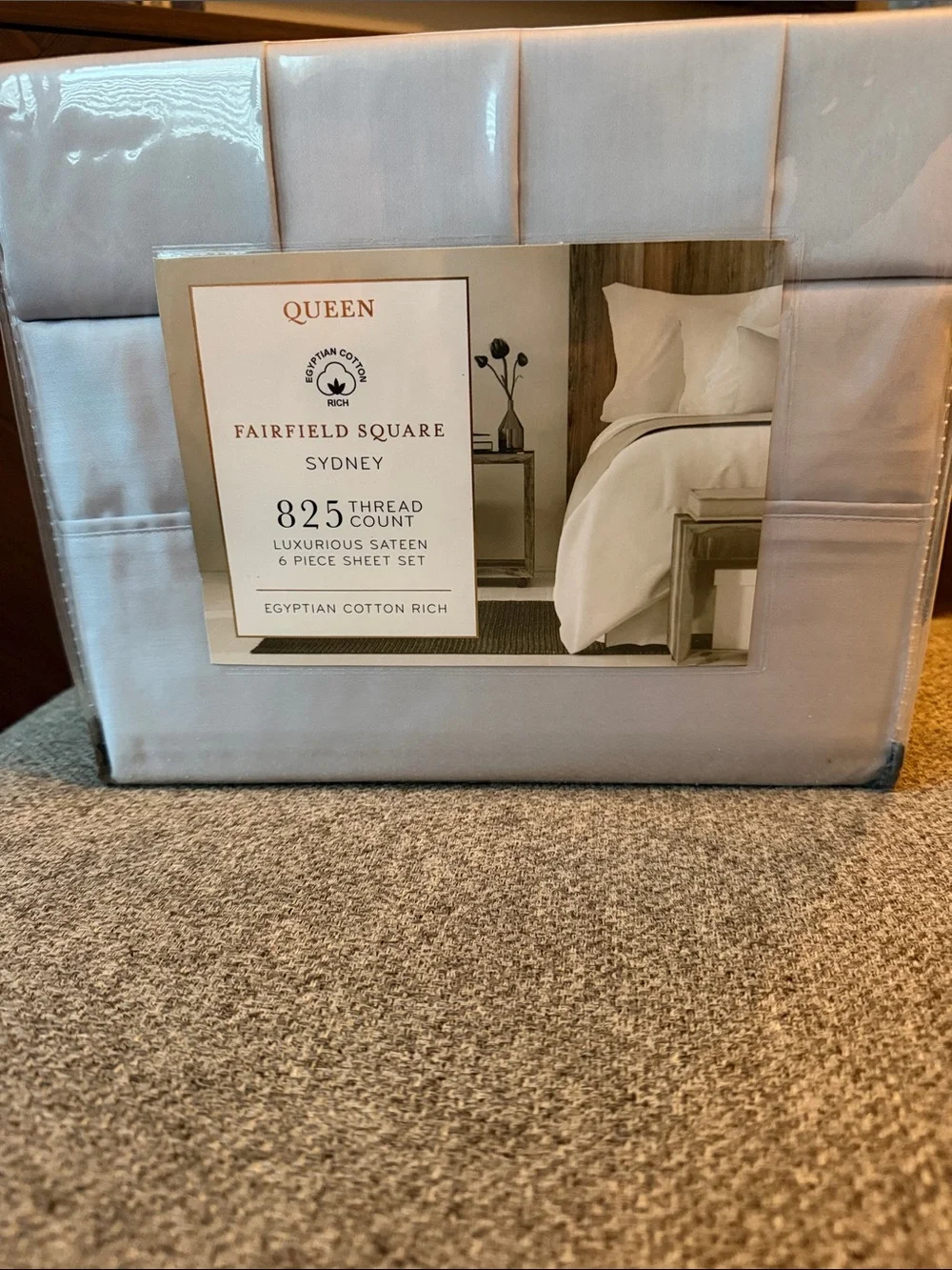 Sydney 825-Thread Count Queen Sheet Set - Picture 2 of 4